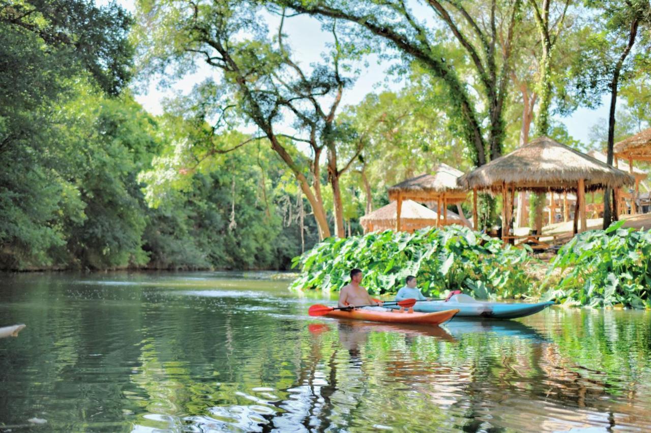 MarionSon'S Rio Cibolo Birdhouse Cabin #11 Beautiful Creek Front Cabins And Cabanas!别墅 外观 照片