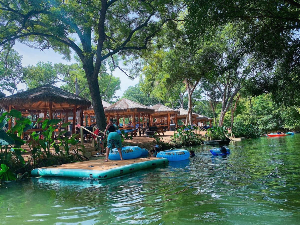 MarionSon'S Rio Cibolo Birdhouse Cabin #11 Beautiful Creek Front Cabins And Cabanas!别墅 外观 照片